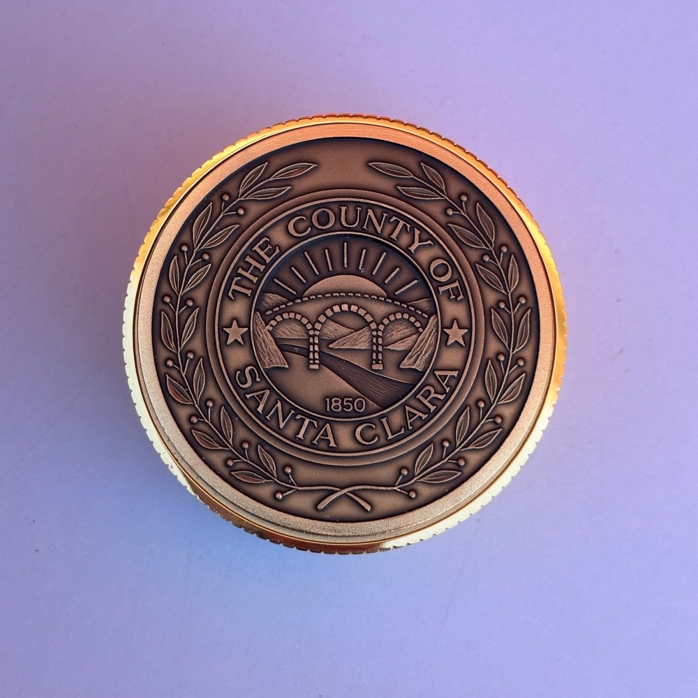 Vintage Olympic Santa Clara County United States Twenty-Dollar Coin Quartz Clock